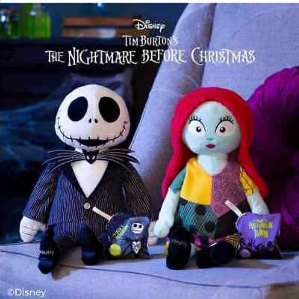 New in box Scentsy Buddy Jack Skellington & Sally with scent packs